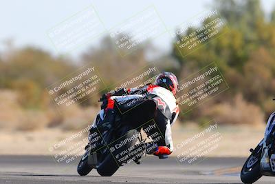 media/Dec-18-2022-SoCal Trackdays (Sun) [[8099a50955]]/Turn 7 Backside (1125am)/